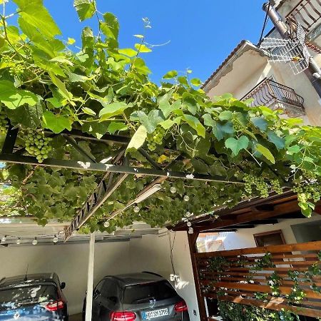 Familiainn Rooms & Apartments Πομπηία Εξωτερικό φωτογραφία