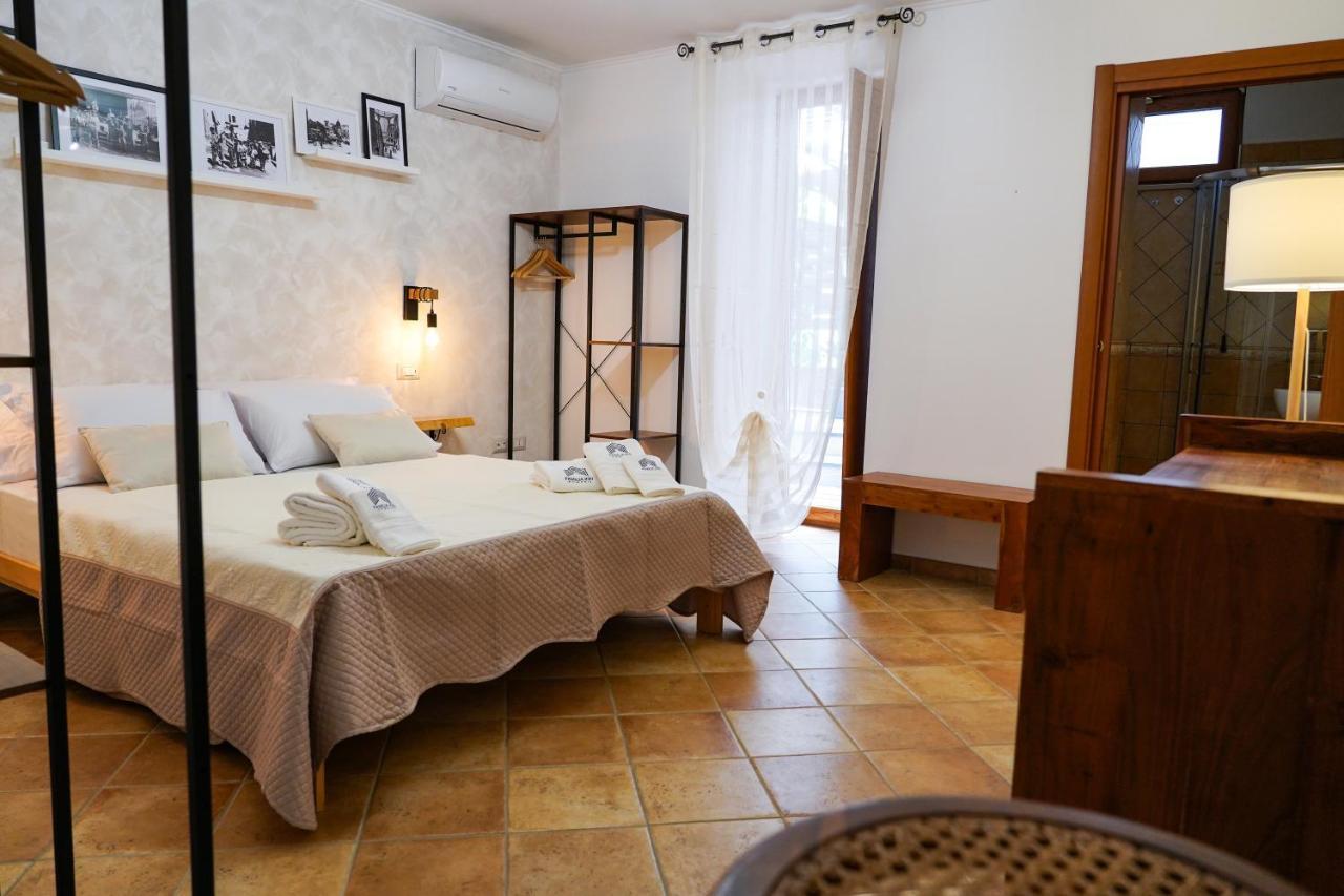 Familiainn Rooms & Apartments Πομπηία Εξωτερικό φωτογραφία