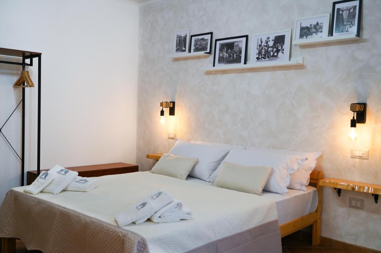 Familiainn Rooms & Apartments Πομπηία Εξωτερικό φωτογραφία