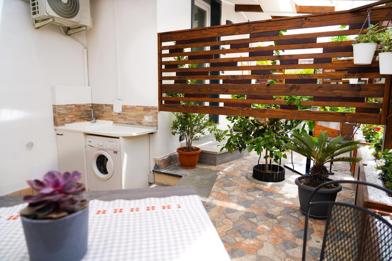 Familiainn Rooms & Apartments Πομπηία Εξωτερικό φωτογραφία