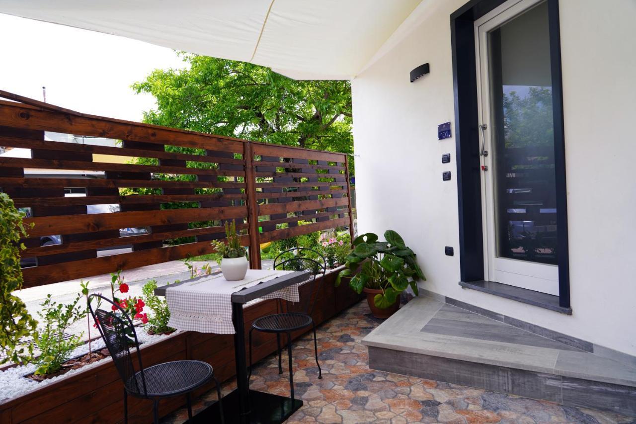 Familiainn Rooms & Apartments Πομπηία Εξωτερικό φωτογραφία