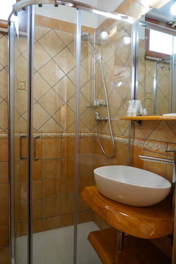Familiainn Rooms & Apartments Πομπηία Εξωτερικό φωτογραφία